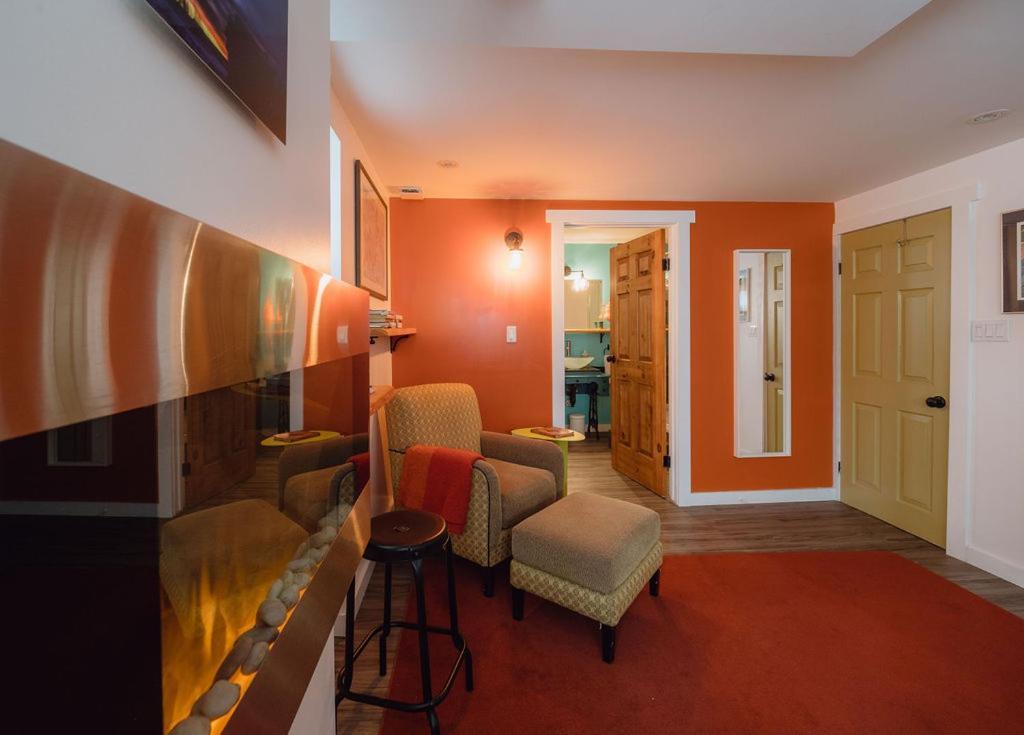 נלסון Earth Studios Gallerysuite מראה חיצוני תמונה